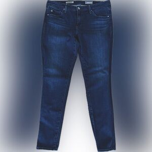 AG ‘The Legging Ankle’. Dark Wash Denim sz 31R with 360 contour